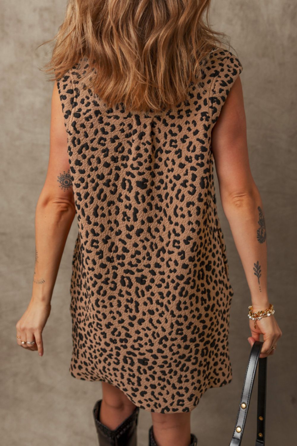 Leopard Collar Sleeveless Mini Dress